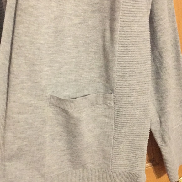 Cardigan - Picture 2 of 4